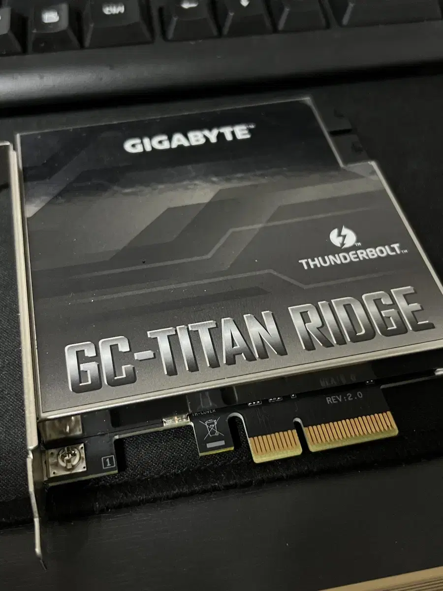 GC Titan ridge 썬더볼트 애드온